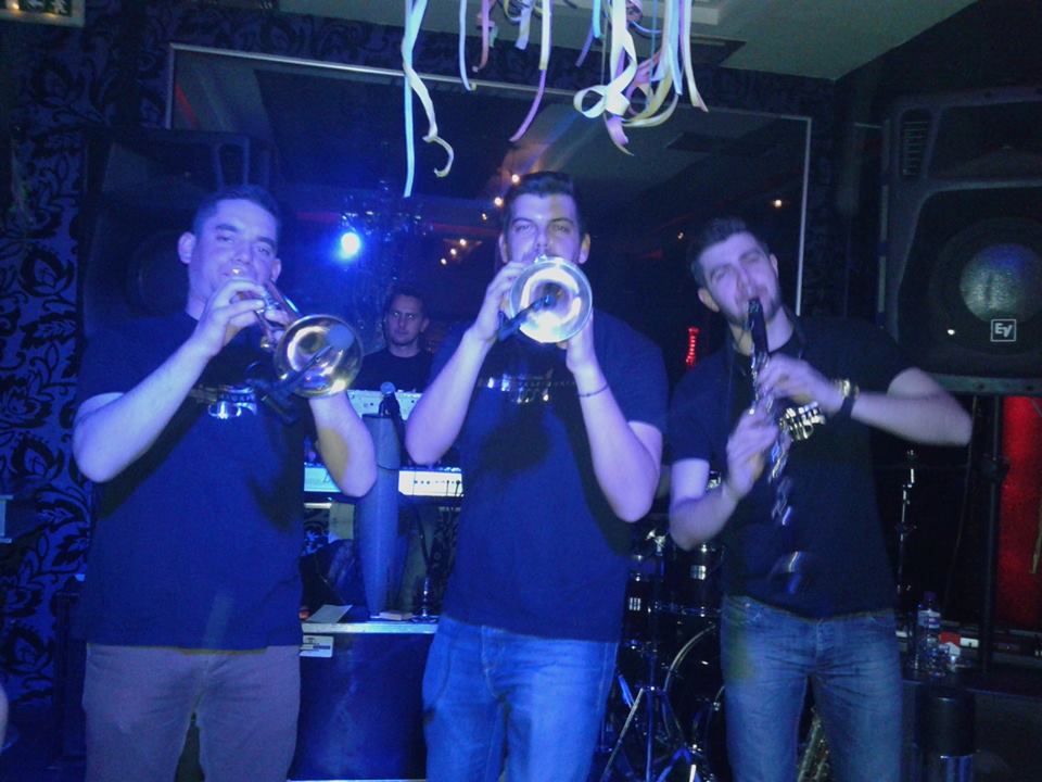 12834710_1059448150764905_728903451_n