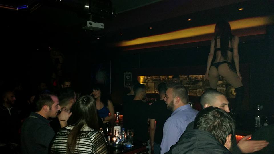 9202_994400990653858_5376590465435696576_n